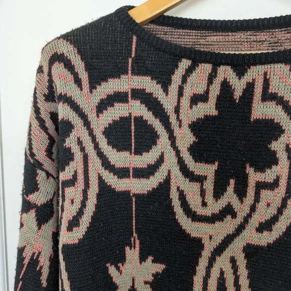 VINTAGE SWEATER SIZE LARGE - Picture 2 of 3